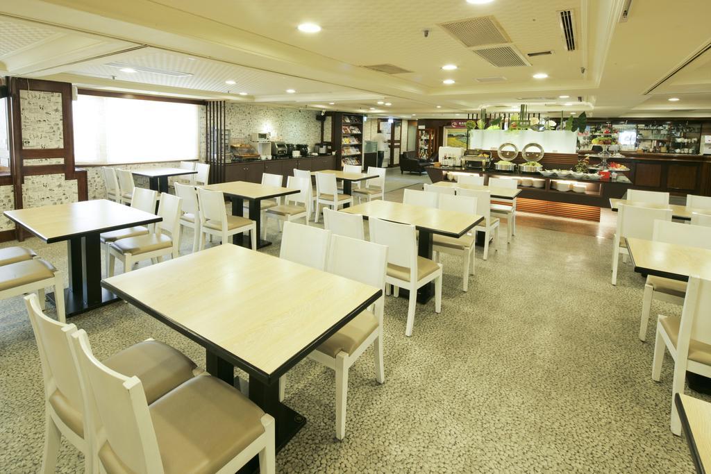 Cambridge Tainan Hotel Dış mekan fotoğraf