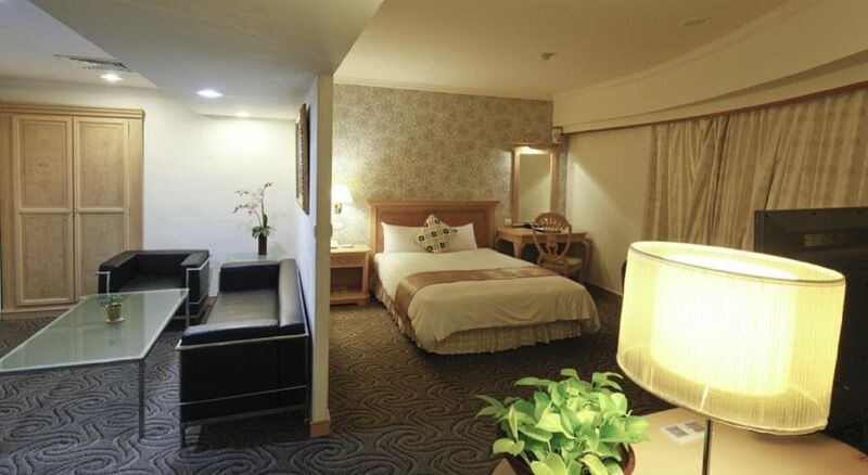 Cambridge Tainan Hotel Dış mekan fotoğraf
